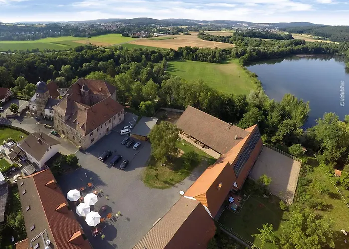 Schlossgut Franken - Doppelzimmer Landgarten * Redwitz an der Rodach